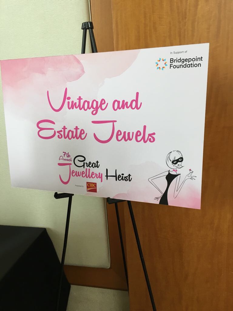 8EF0B4E7-2ECF-49AA-81D6-5F4AA1B18454