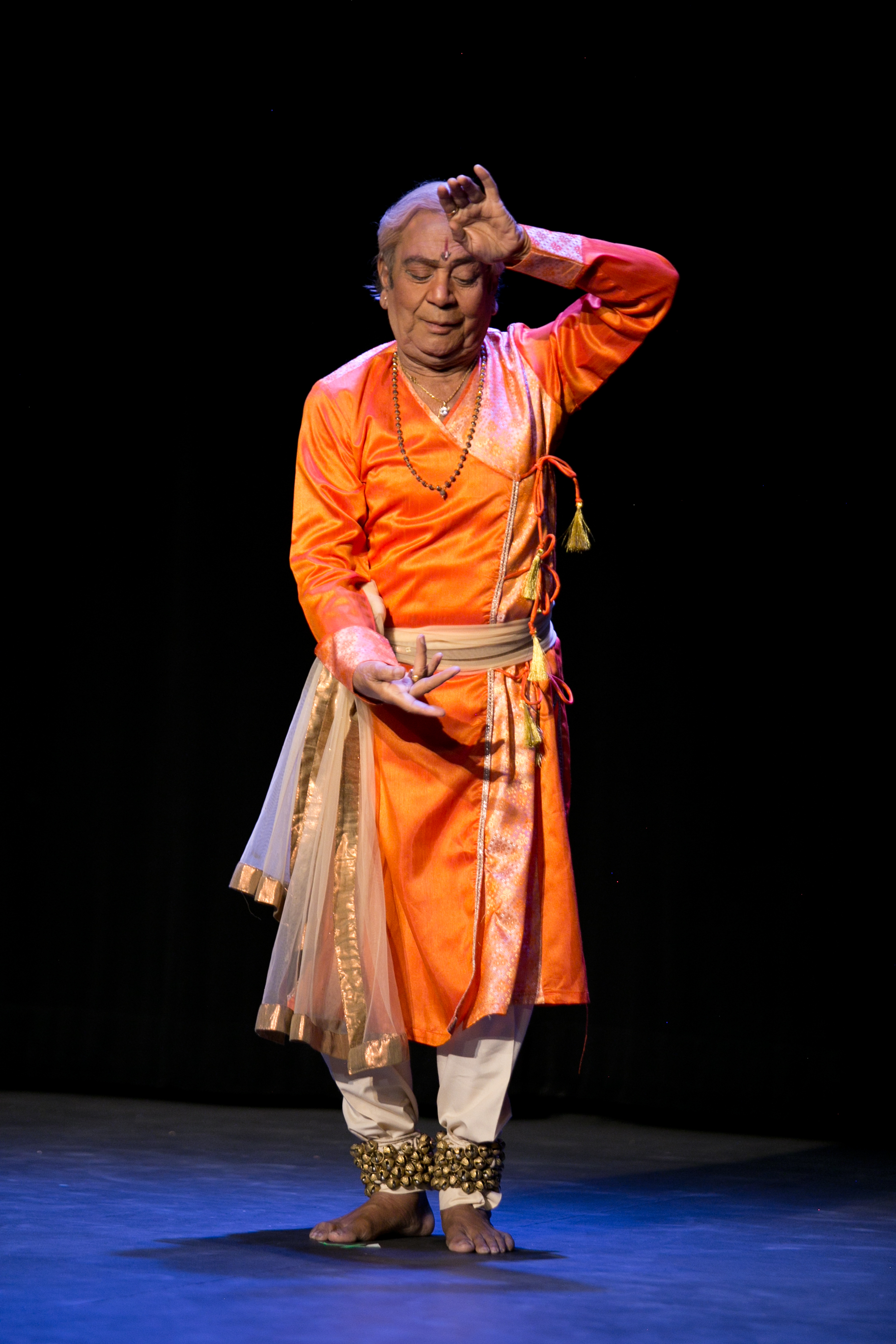 A9D07963-2318-40AA-8904-E82A0B81DDFD