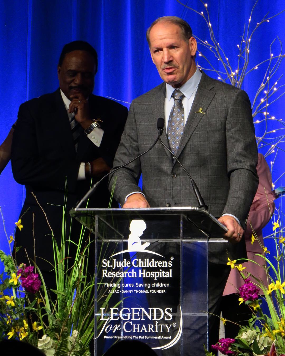 35964D47-A8DF-4867-98B5-A5DF2F4E8B16