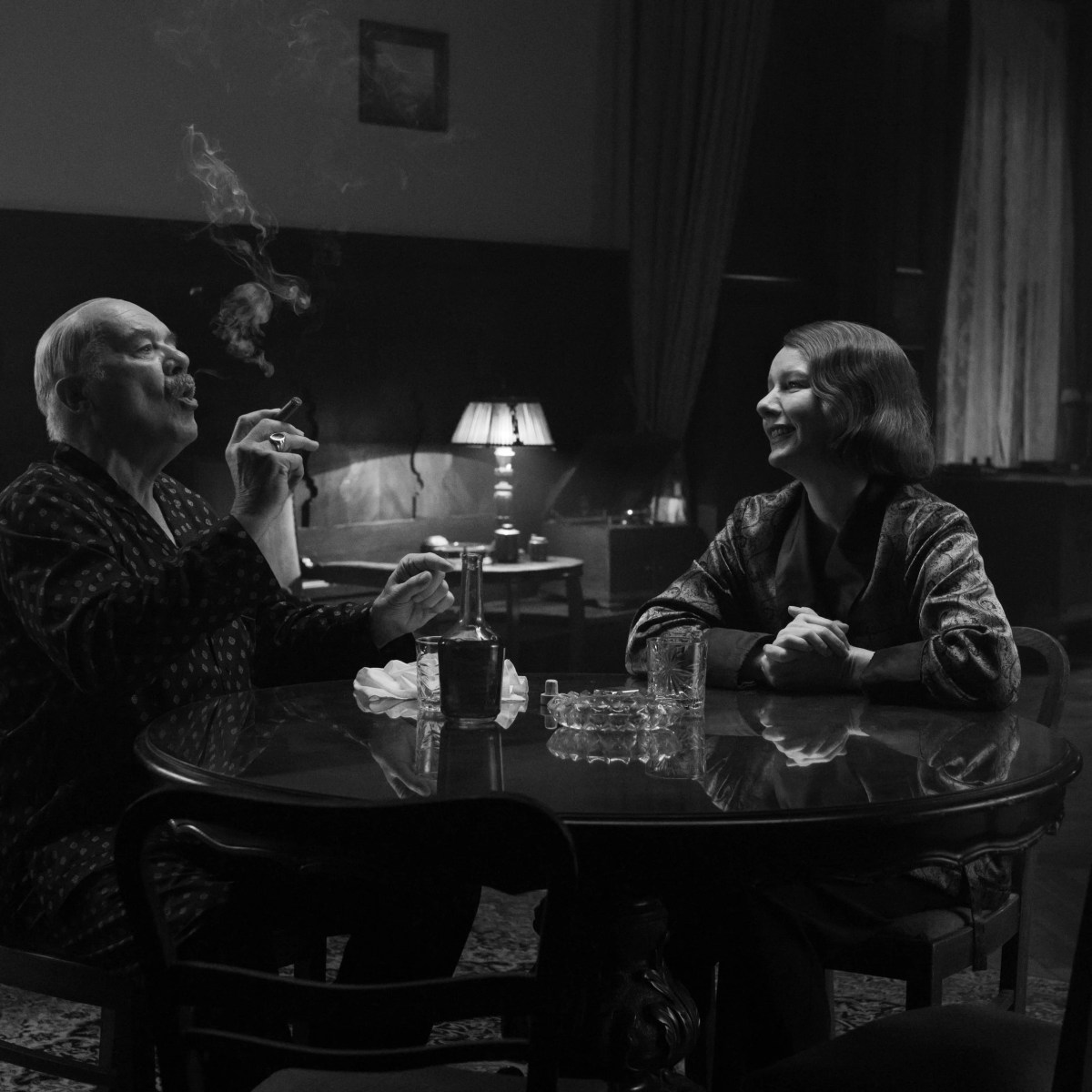 THEATRICAL RELEASE DATE & UNVEILS NEW STILL FOR PAWEŁ PAWLIKOWSKI’S HIGHLY ACCLAIMED AWARD WINNING-FATHERLAND